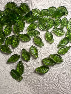 Glaslöv med hål 20gr