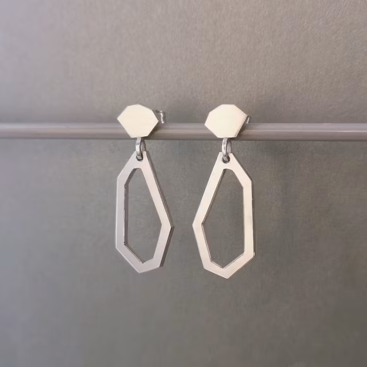 handmade earrings silver geometric dangle handgjorda örhängen geometrisk