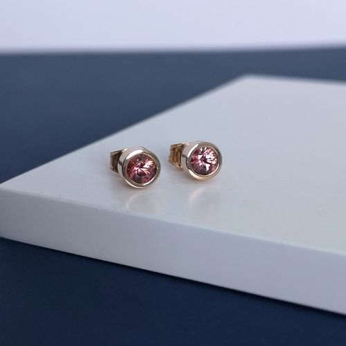 Adamas Earrings 18k Gold with Zircon