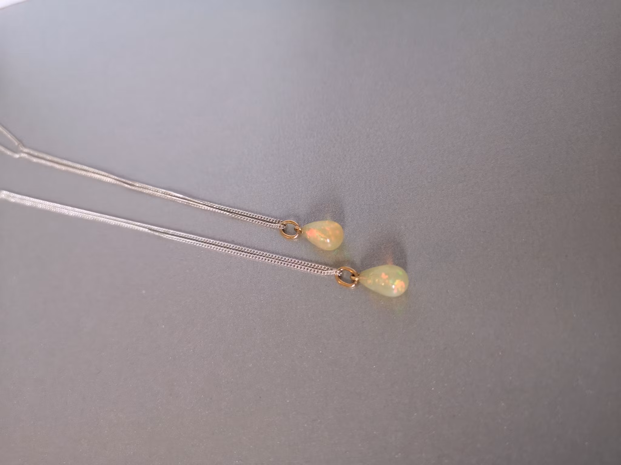 Minima Pendant with Opal