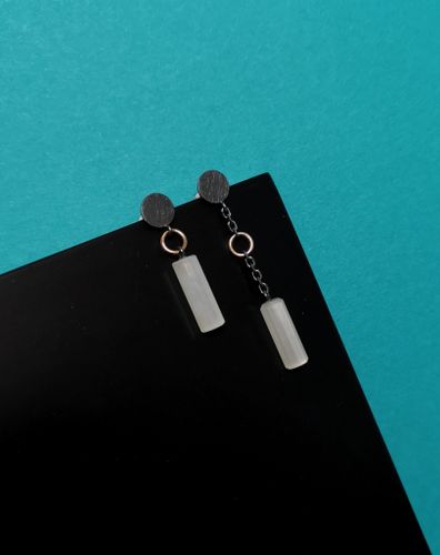 Assymetrical Earrings with White Moonstone