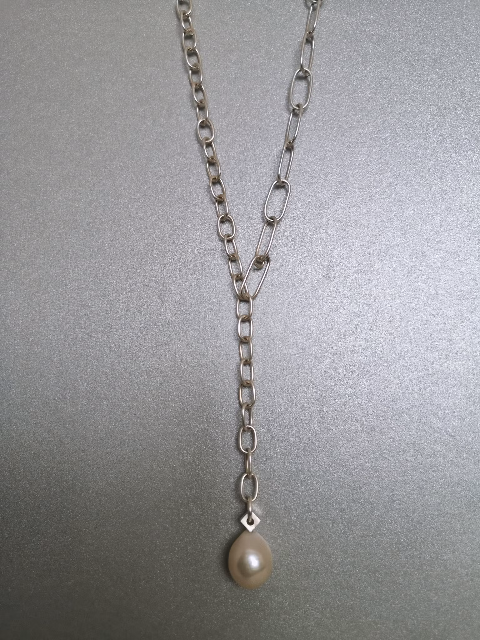Tessella Chain with Freshwater Pearls