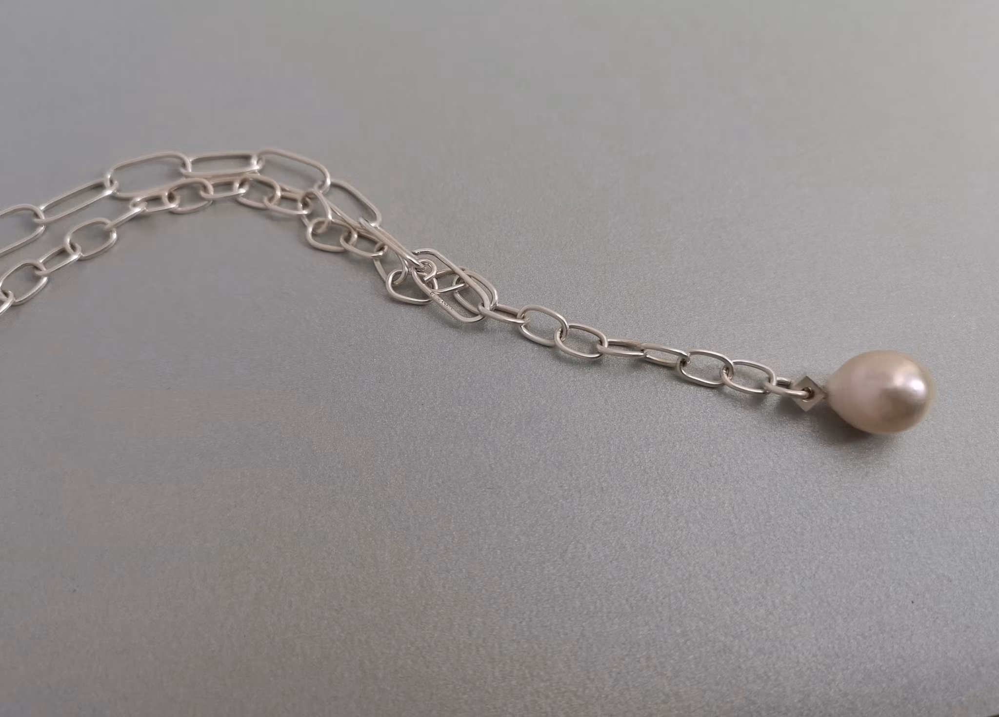 Tessella Chain with Freshwater Pearls