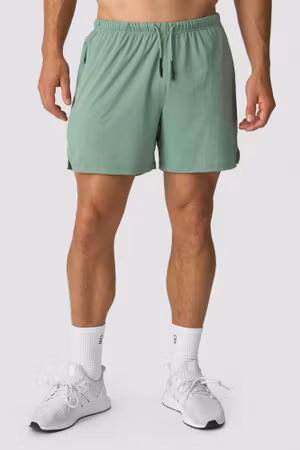 Stride Shorts M Ljus Moss