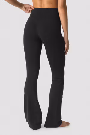 Lyxiga Utsvängda Strumpbyxor Svarta