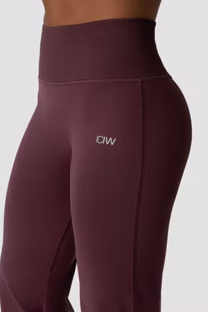 Define Seamless Raka Byxor Röda