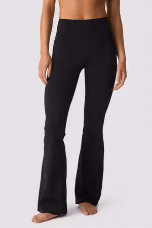 Nimble Utsvängda Strumpbyxor Svarta