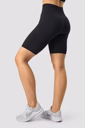 Define Seamless Pocket Biker Shorts Svarta
