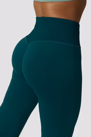 Define Seamless Raka Byxor Petrolgröna