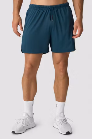 Stride Shorts M Mörkblå