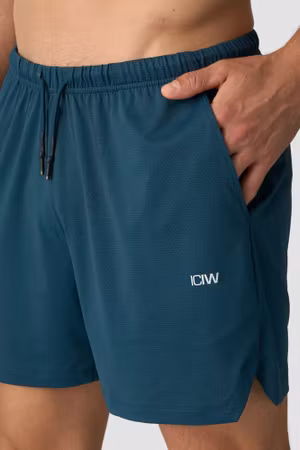 Stride Shorts M Mörkblå