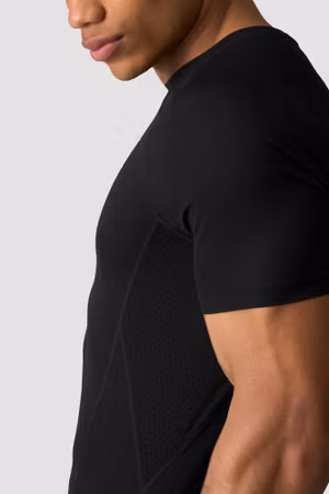 Ignite Muscle Fit T-shirt M Svart