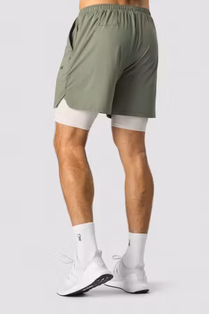 Stride 2-i-1 Shorts Herr Havsgrön