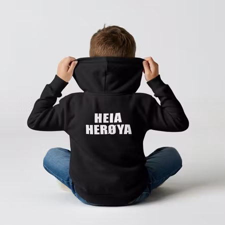 Hettejakke "Heia Herøya"