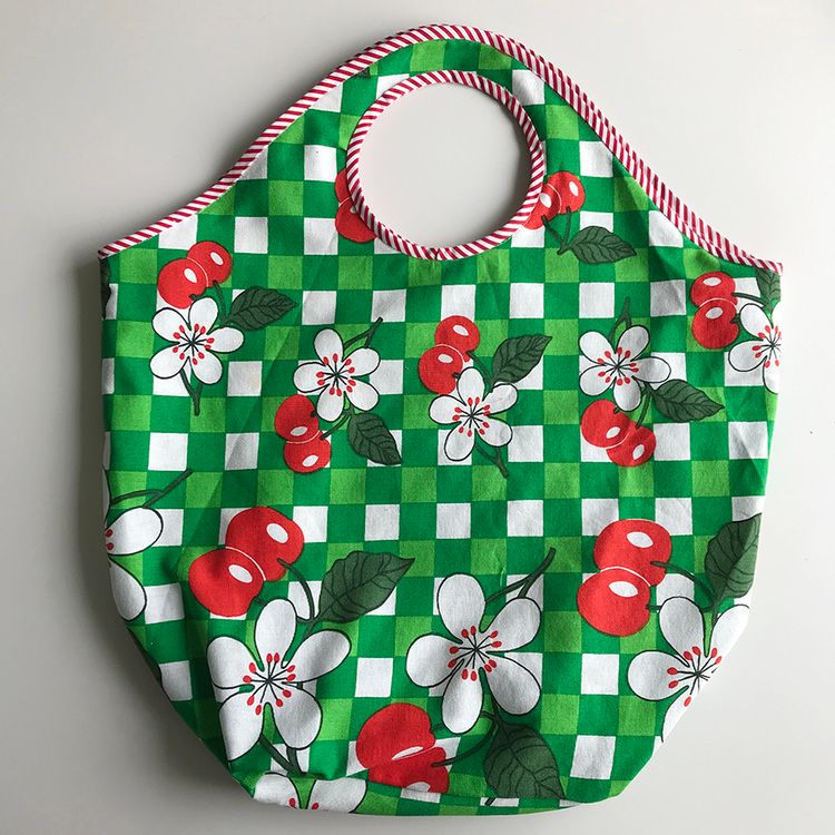 Shopping bag