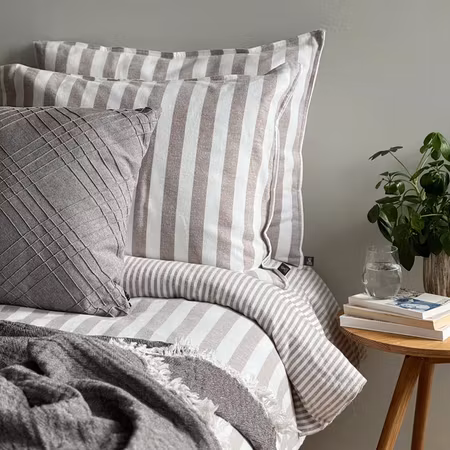 Bäddset Funäsdalen Ljusbrun/Off-White 150x210