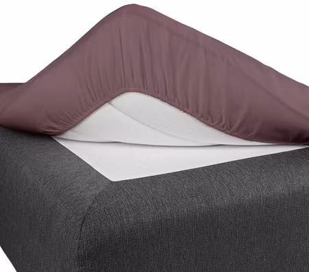 Dra på lakan Syren Borganäs of Sweden