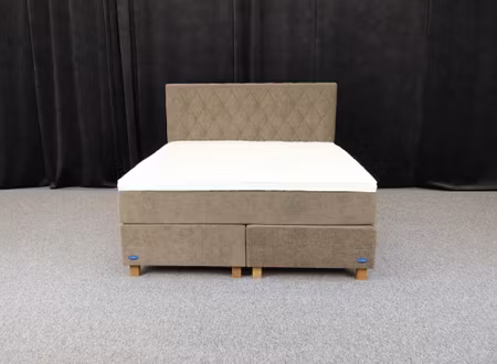 Kontinentalsäng Elvira Queen Royal - Smålandsbädden