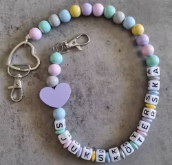 Nyckelkedja, ljuslila hjärta, pastell