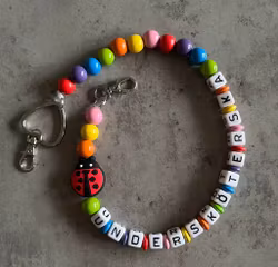 Nyckelkedja, nyckelpiga färgglad