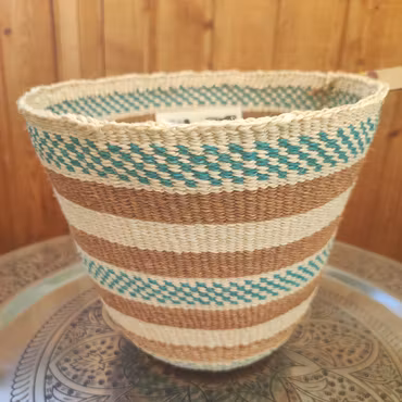 Handvävd Fine Weave sisalkorg – 18x18 cm – Flera färger