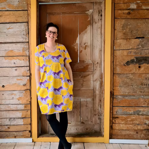 LADYJEN-KLÄNNING ROSOR & SOMMARSLÖJA -lila/gul