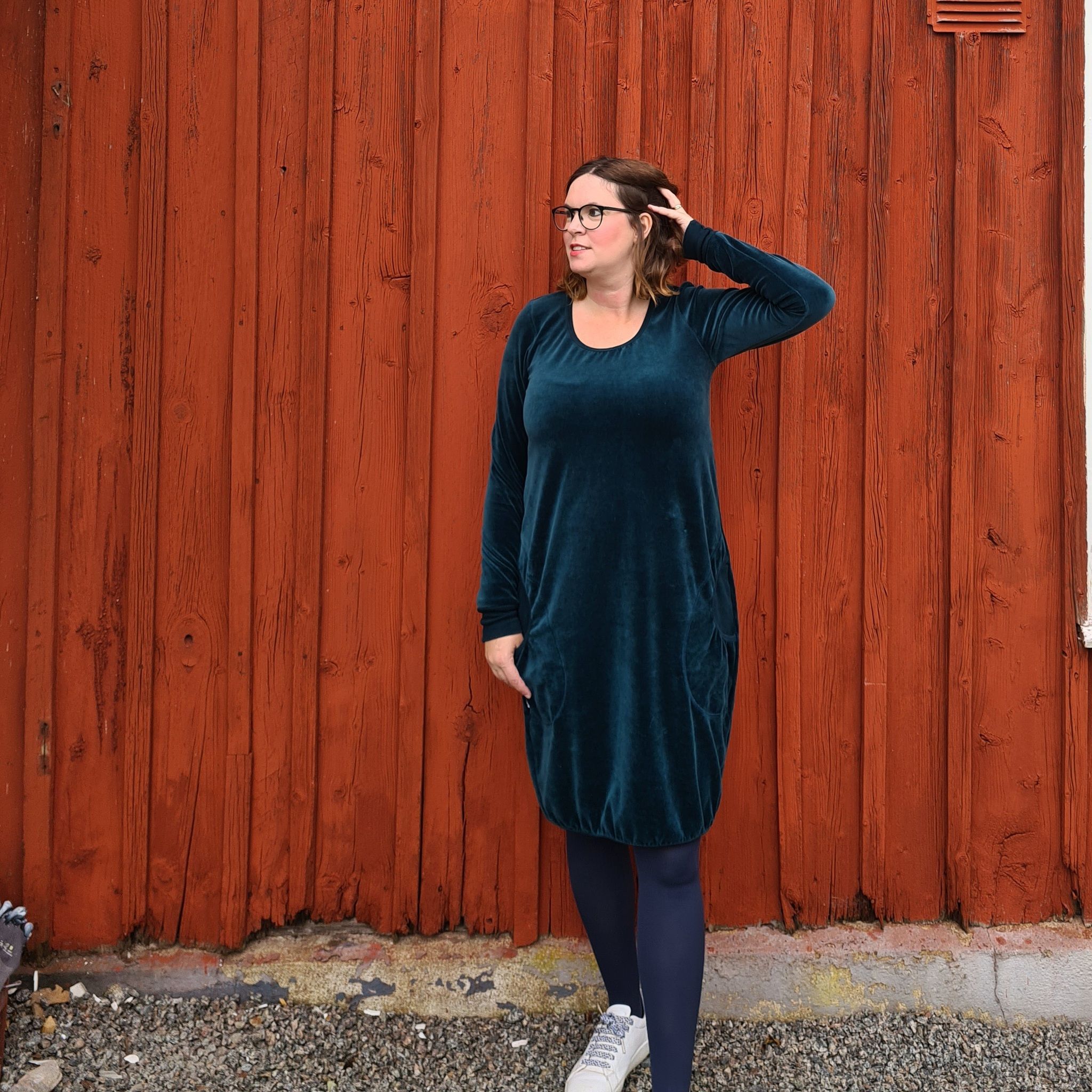 VELOURKLÄNNING - JADEGRÖN