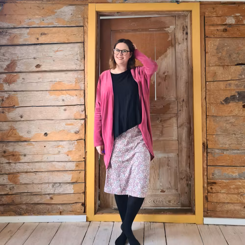 TRIKÅKJOL - småblommig lila