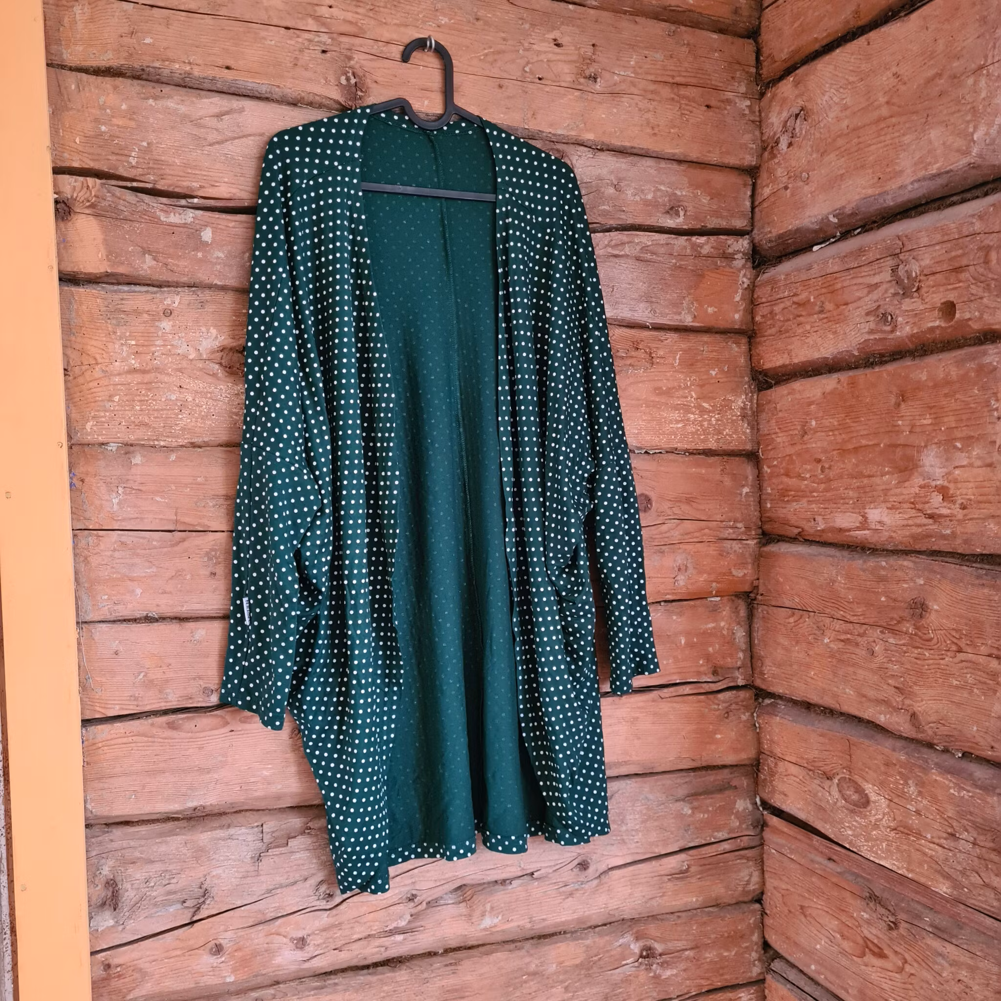 GRÖN KOFTA - PRICKIG