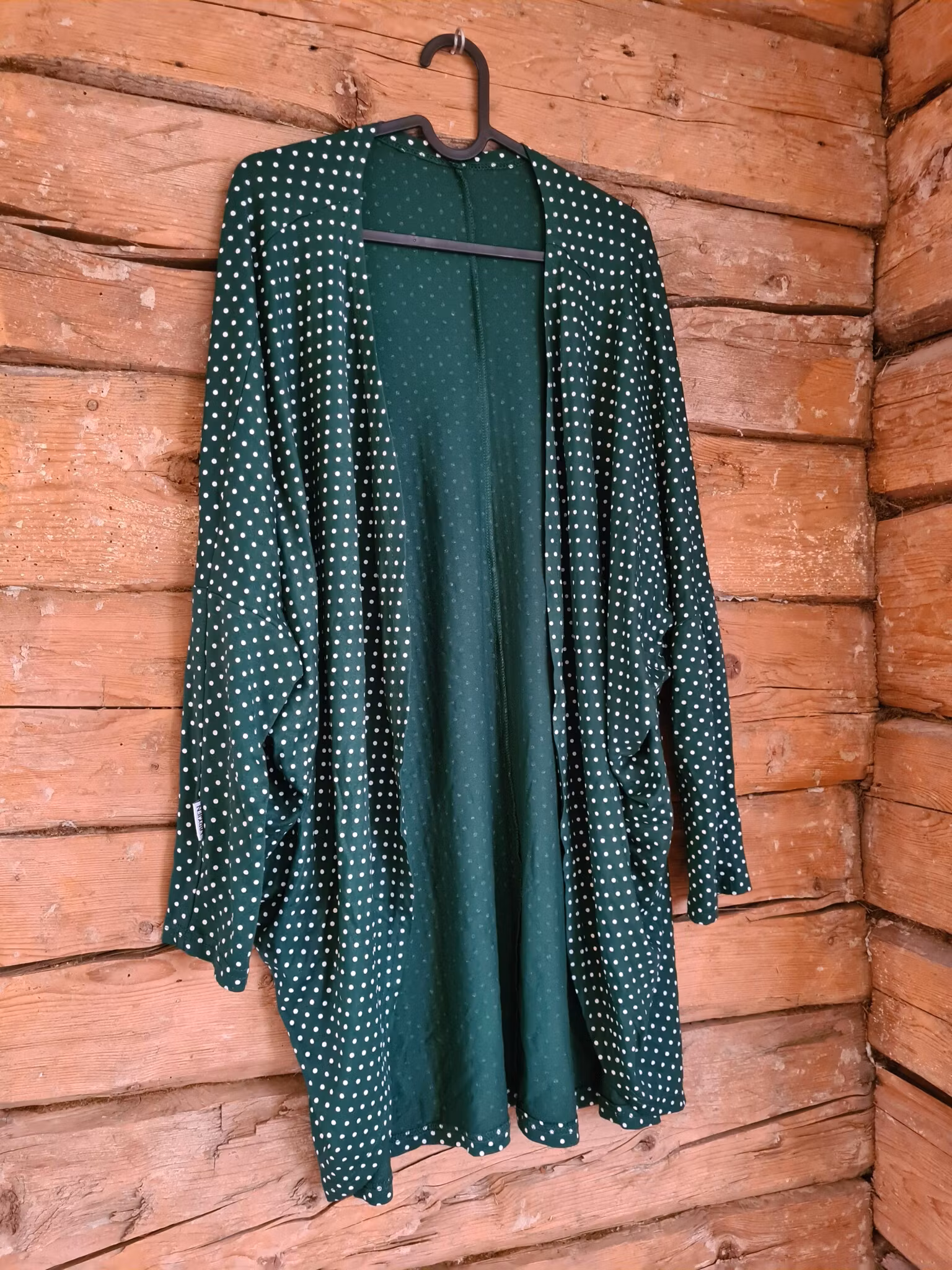 GRÖN KOFTA - PRICKIG