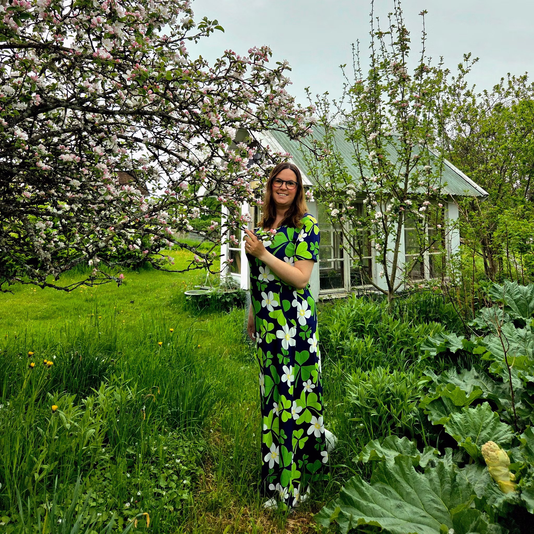 Långklänning - Blommande Harsyra