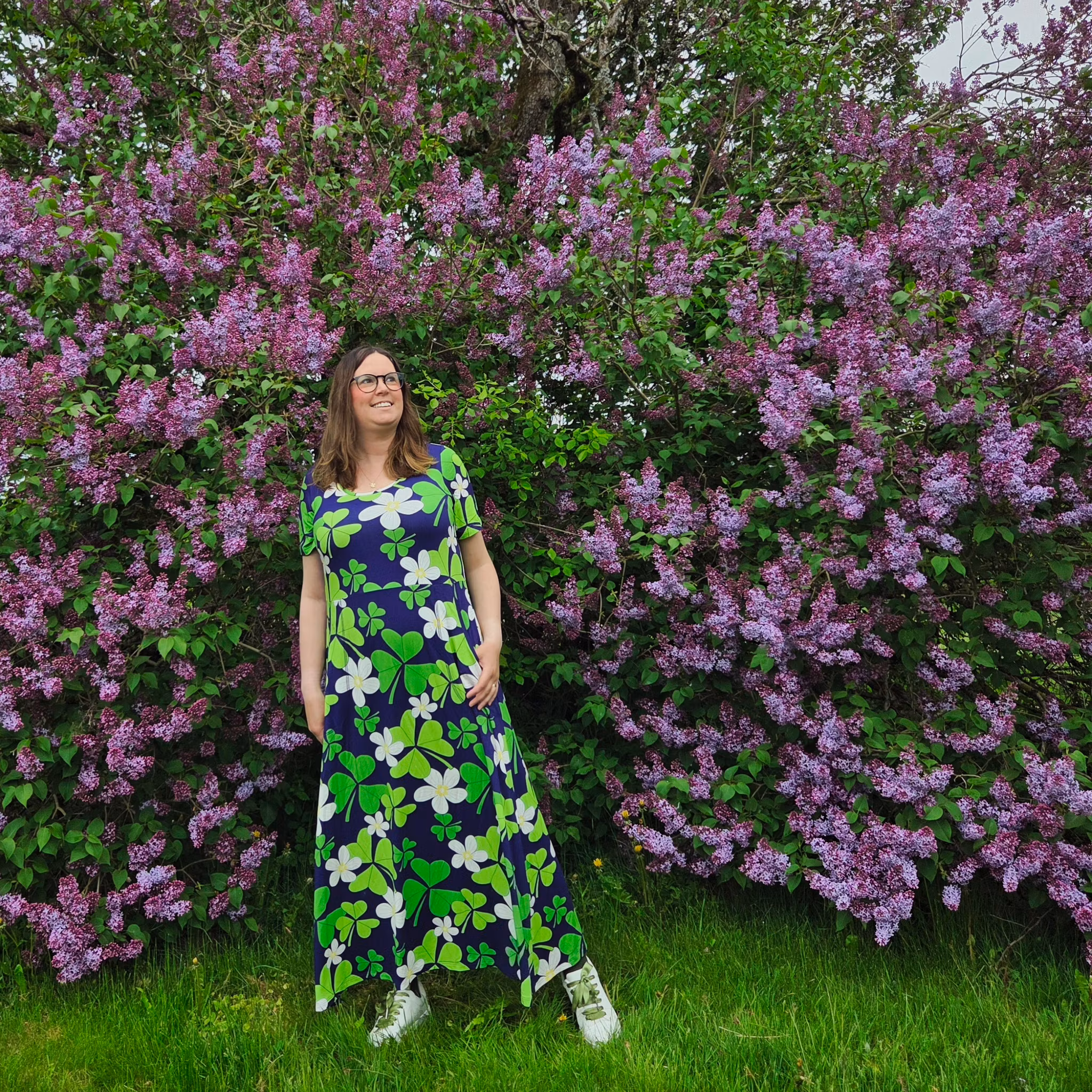 Långklänning - Blommande Harsyra