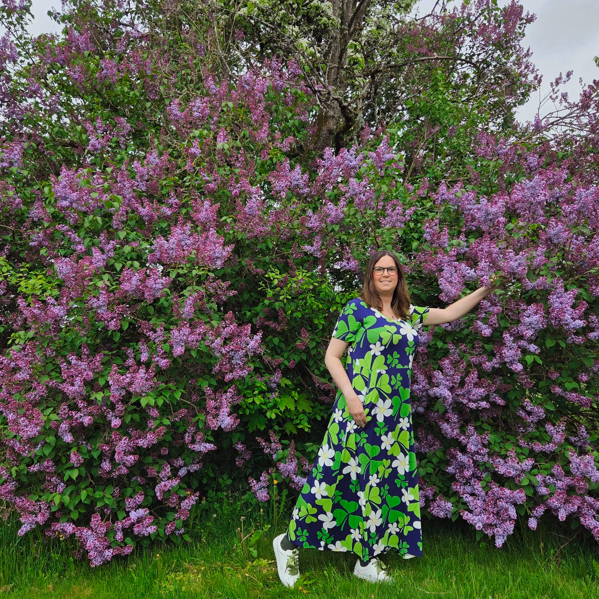 Långklänning - Blommande Harsyra