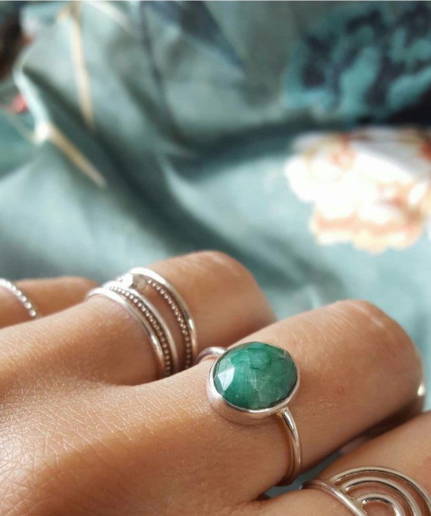 EMERALDA RING