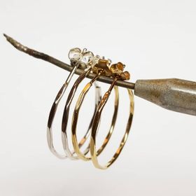 LINA HAMMERED EARRINGS SILVER