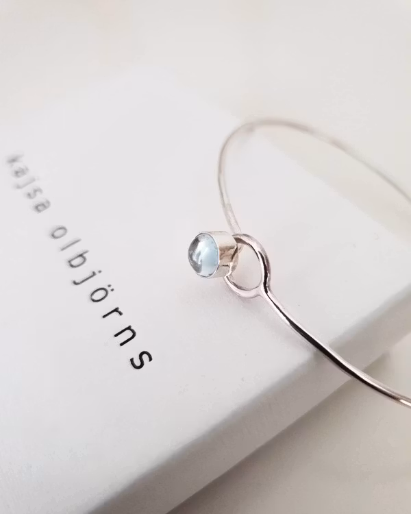 HEDDA ROUND BRACELET