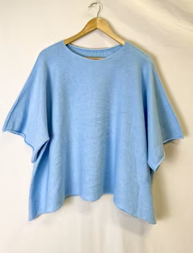 Ponchotröja - Rundhals - Ljusblå