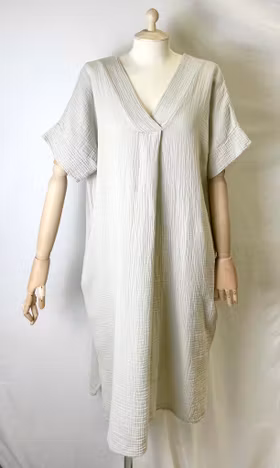 Klänning V-ringad - Signe - Beige