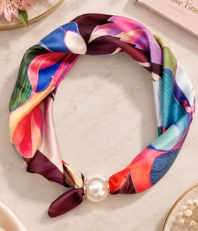 Scarf med pärla - Selma - Vinröd