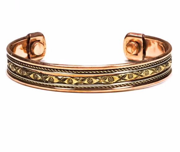 Armband i koppar med floralt band, magnetisk