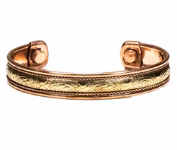 Armband i koppar med floralt band, magnetisk
