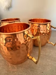 Kopparmugg – hamrad design