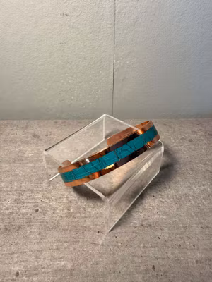 Koppararmband med turkos inlägg