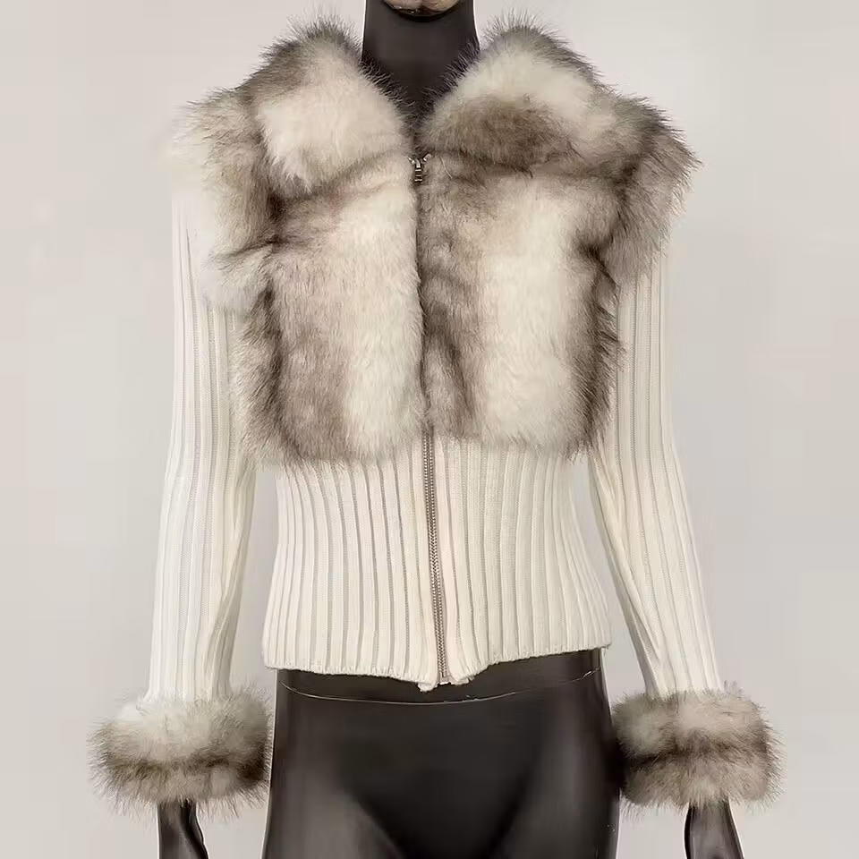 Alara fake fur jacket- beige/whte