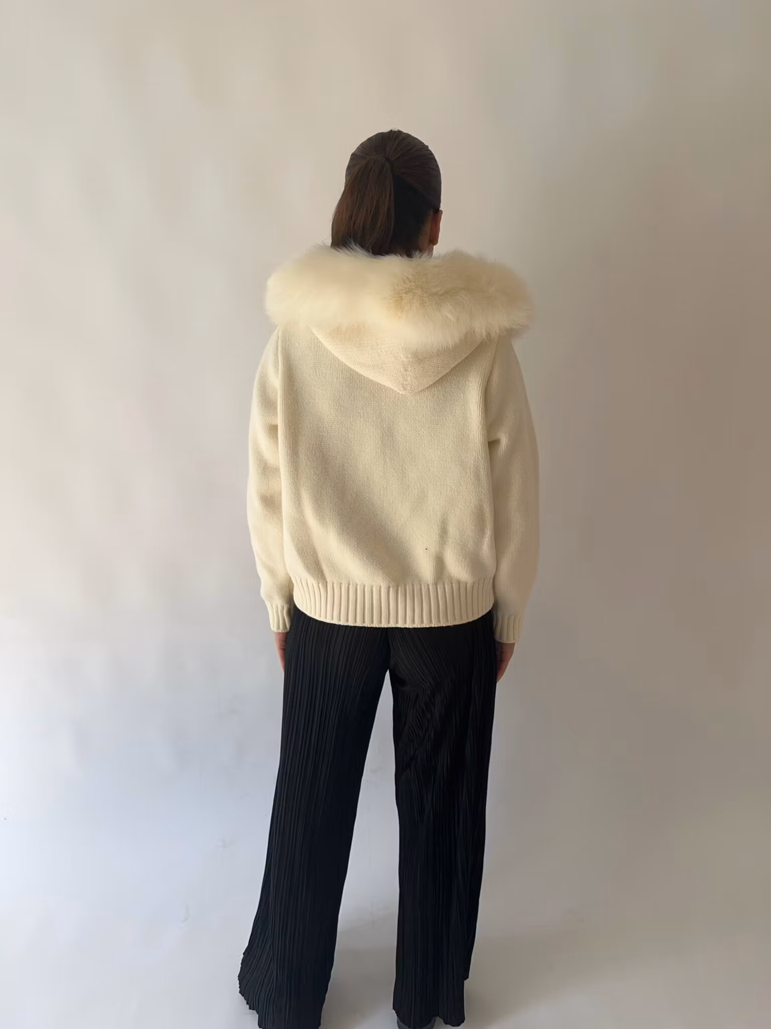 Glinda fur jacket- creamy white