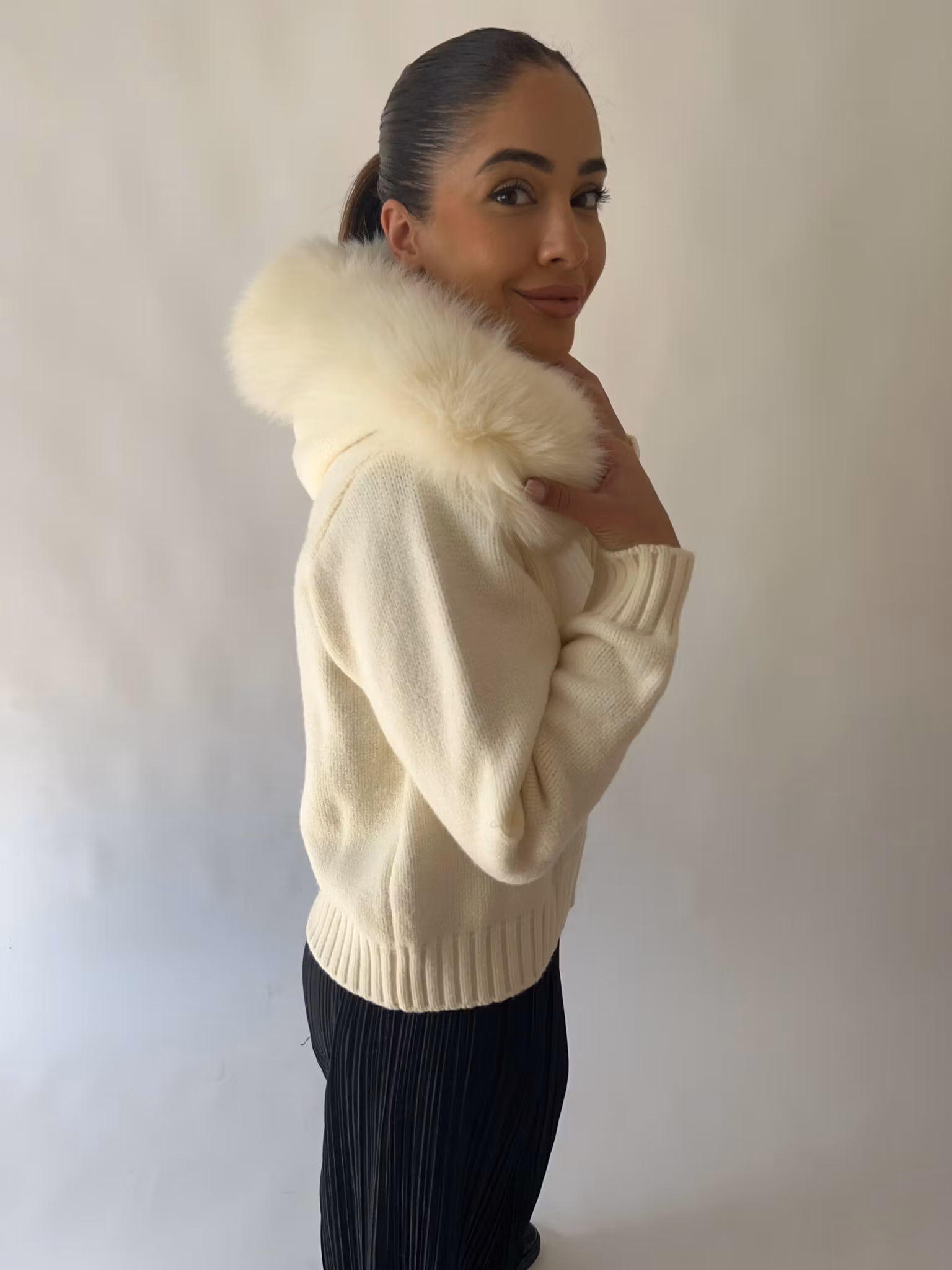 Glinda fur jacket- creamy white