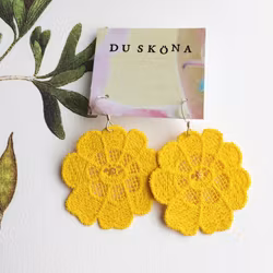 Blomma