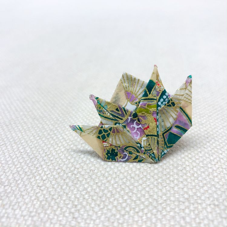 Pin Lotus