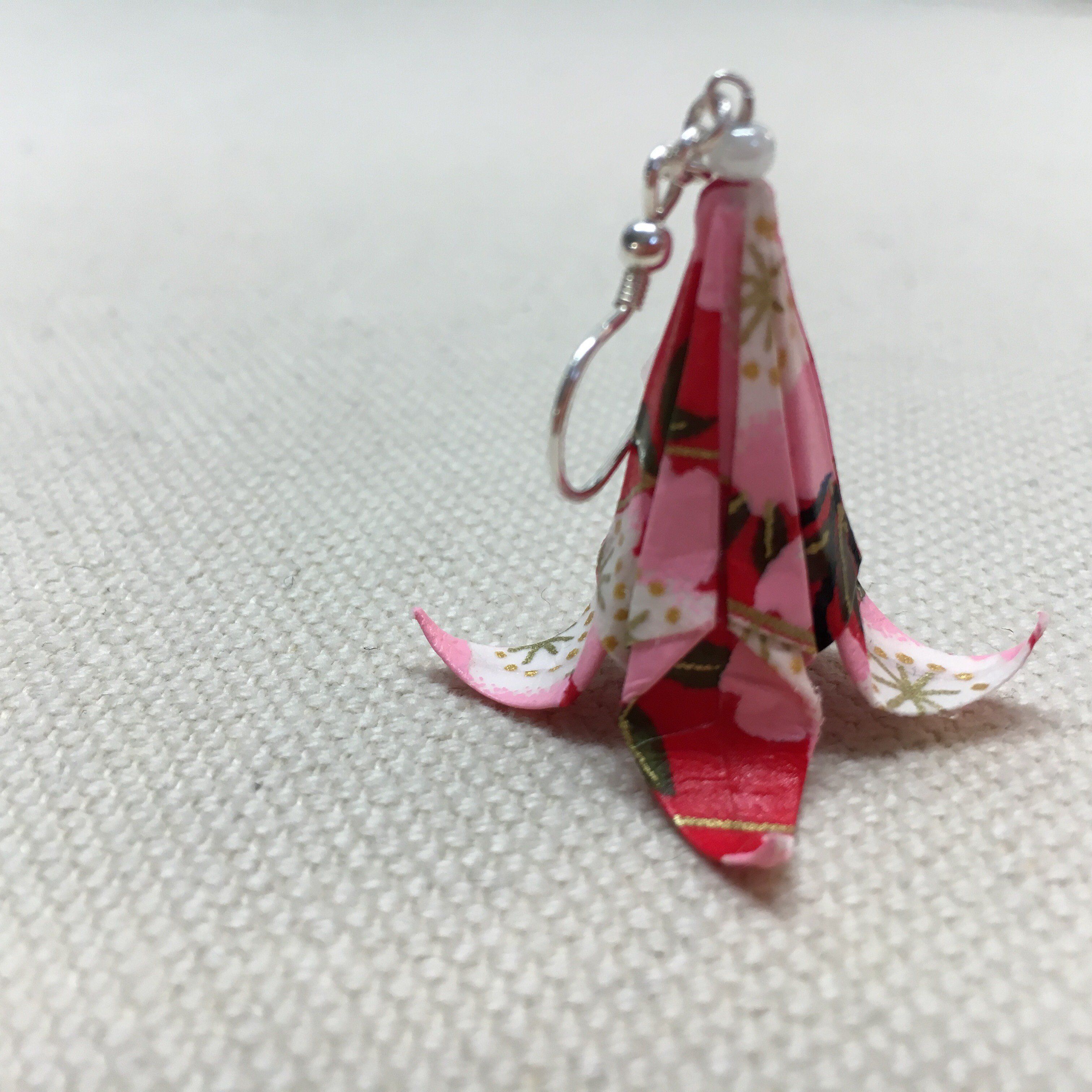 Örhänge Origami Lilja 1st