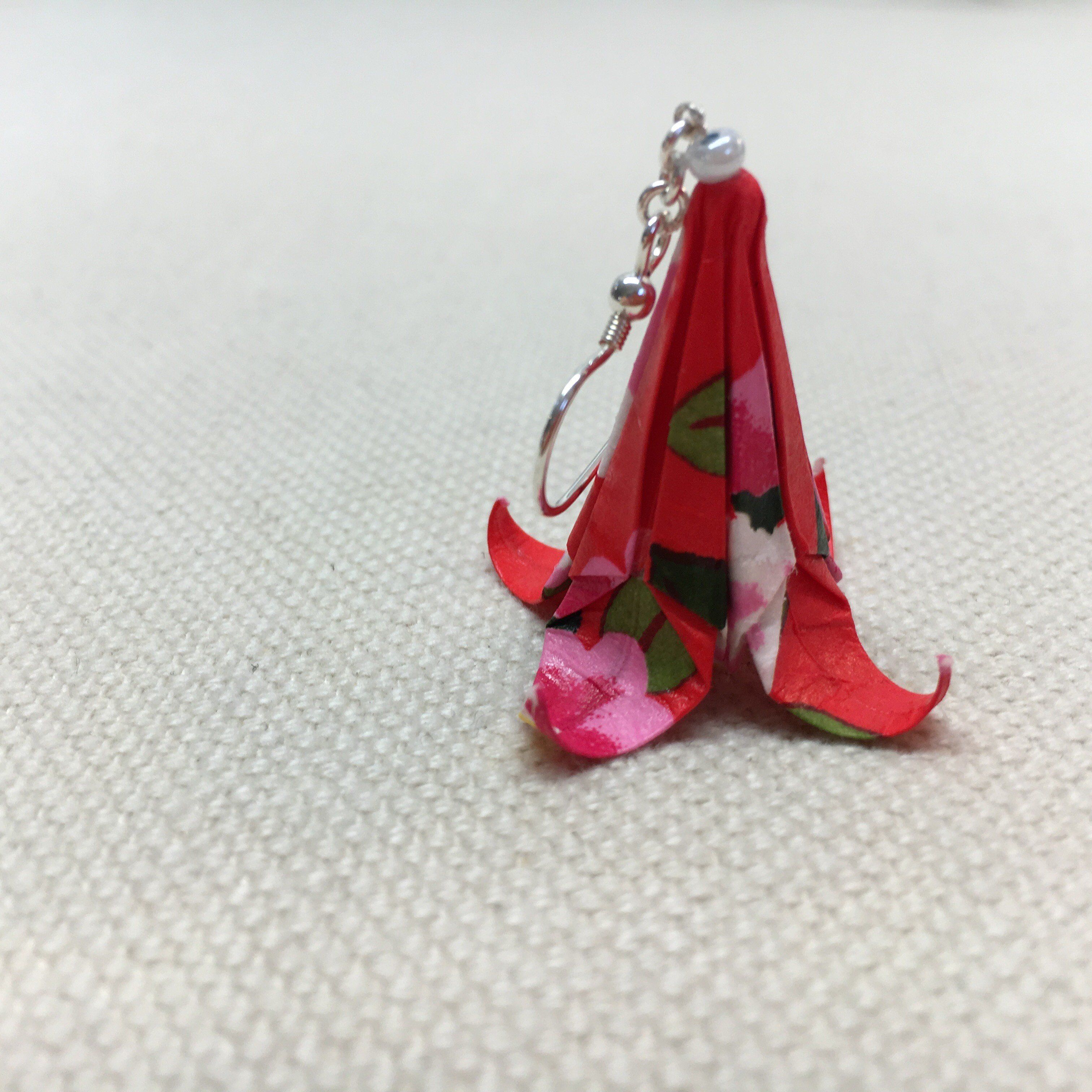 Örhänge Origami Lilja 1st